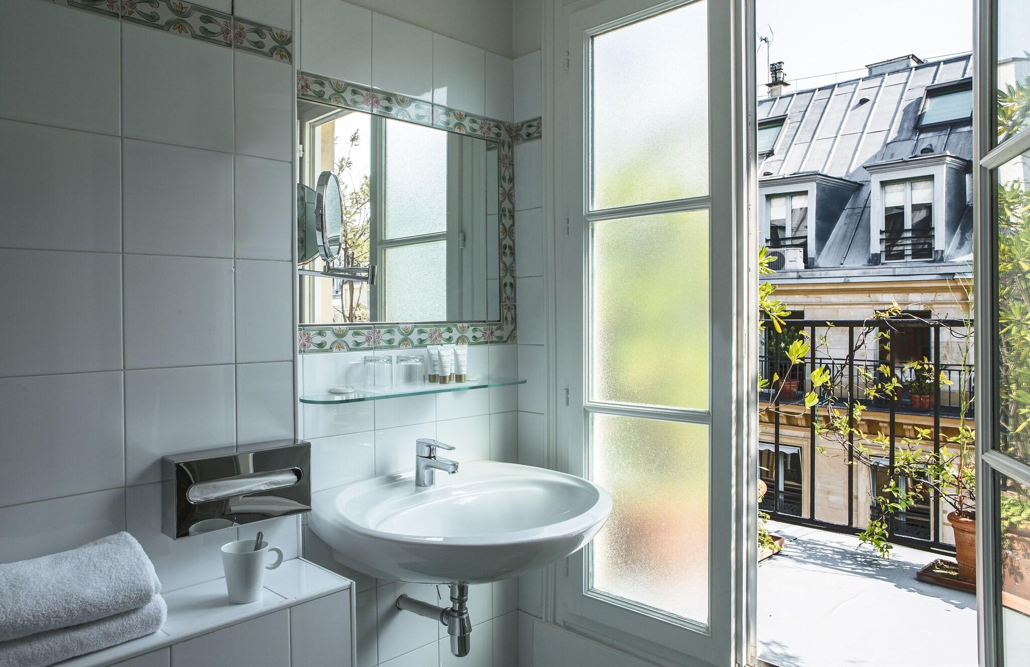 Hôtel Mansart by null