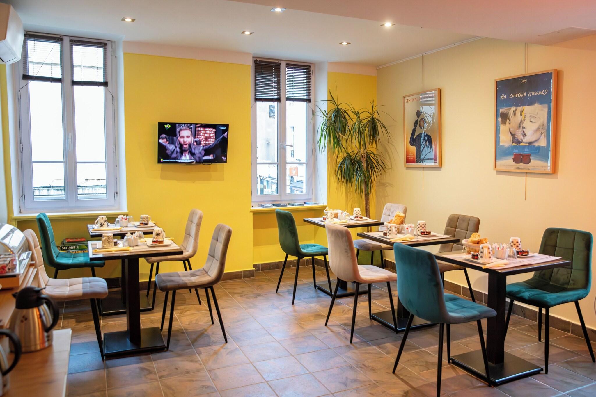 Hôtel le Mistral by null