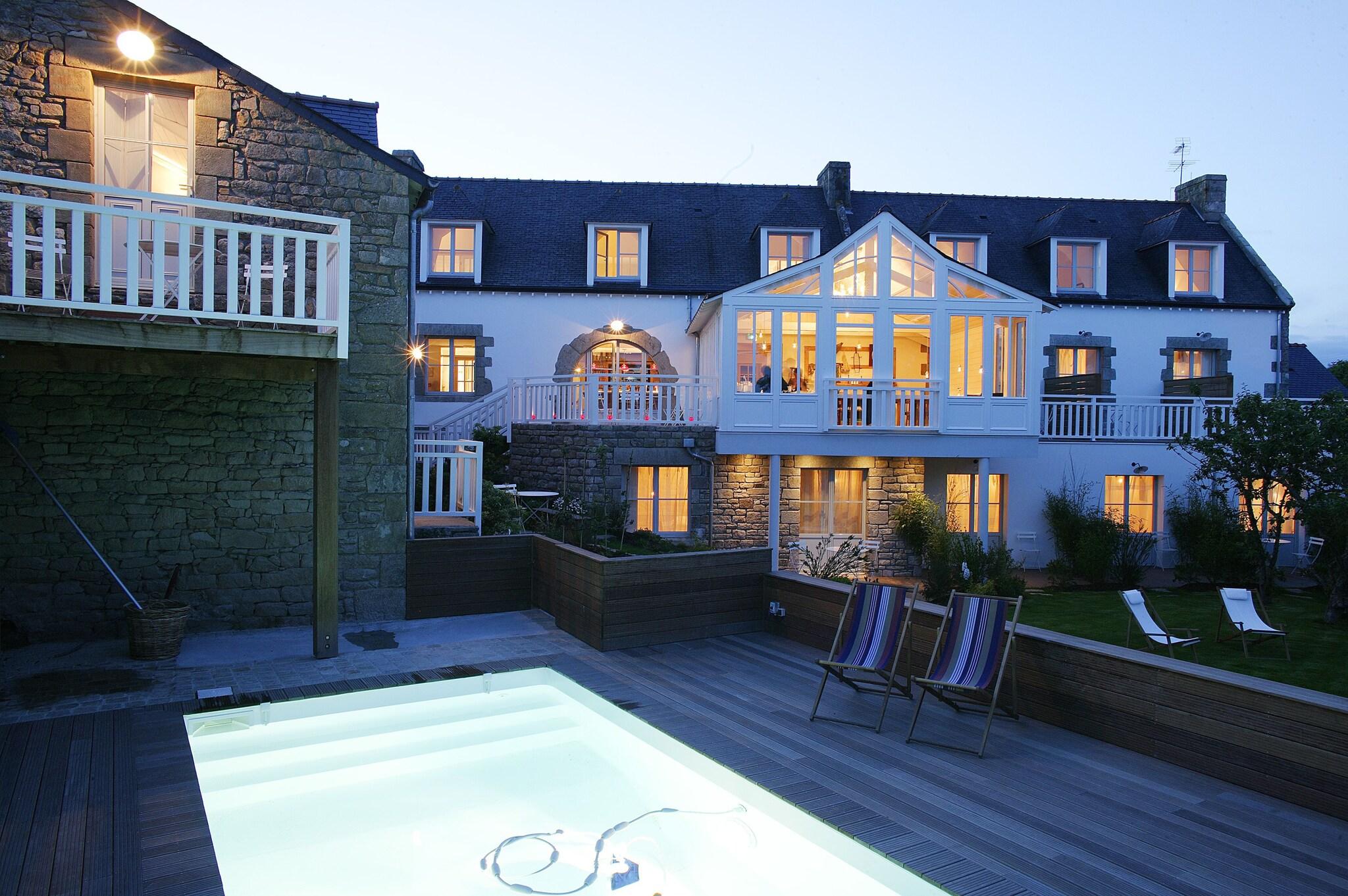 LE LODGE KERISPER by null