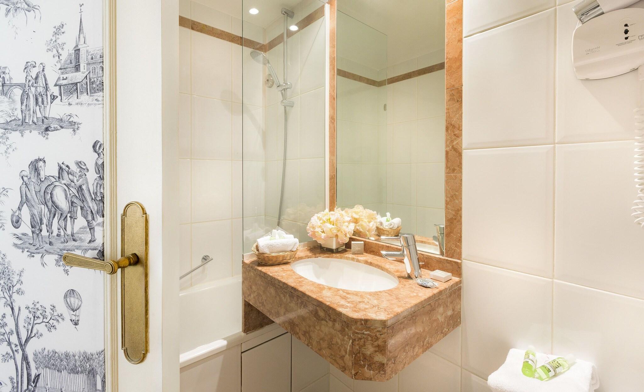 Imagem da galeria de Hotel Dauphine Saint Germain