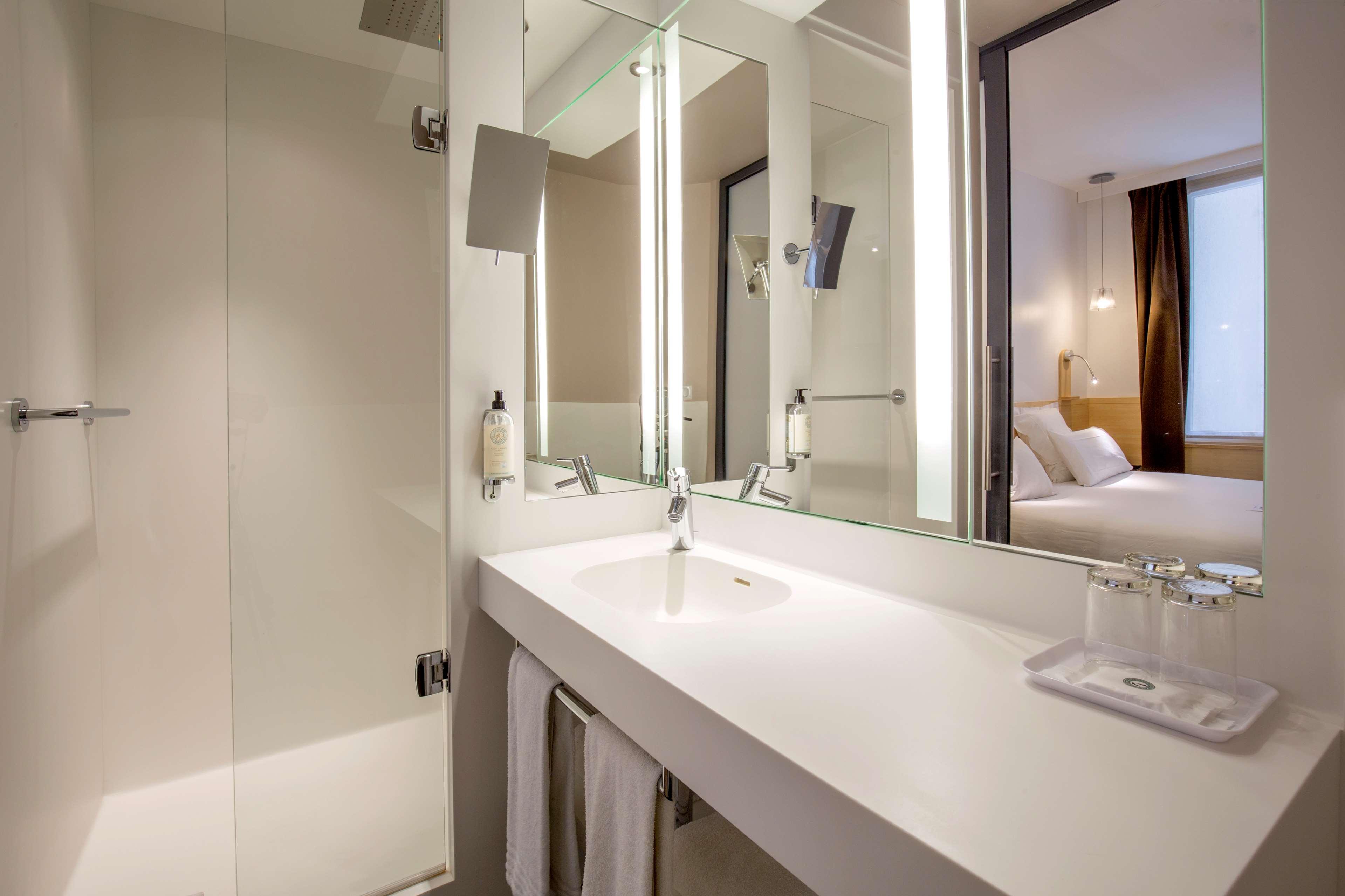 Grand Hotel Français Bordeaux by null