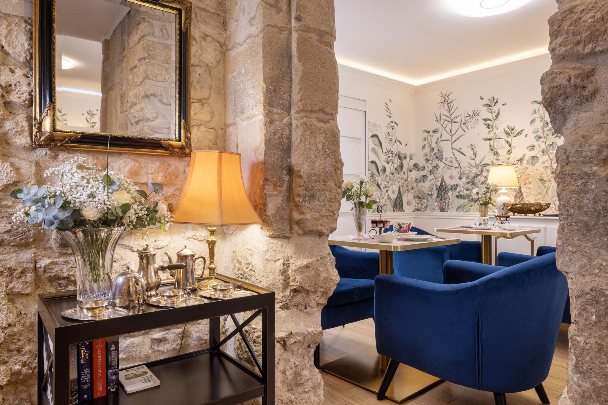 Relais Hôtel du Vieux Paris by null