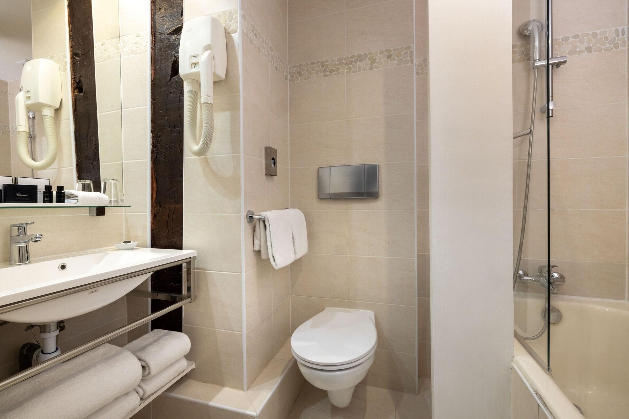 Relais Hôtel du Vieux Paris by null