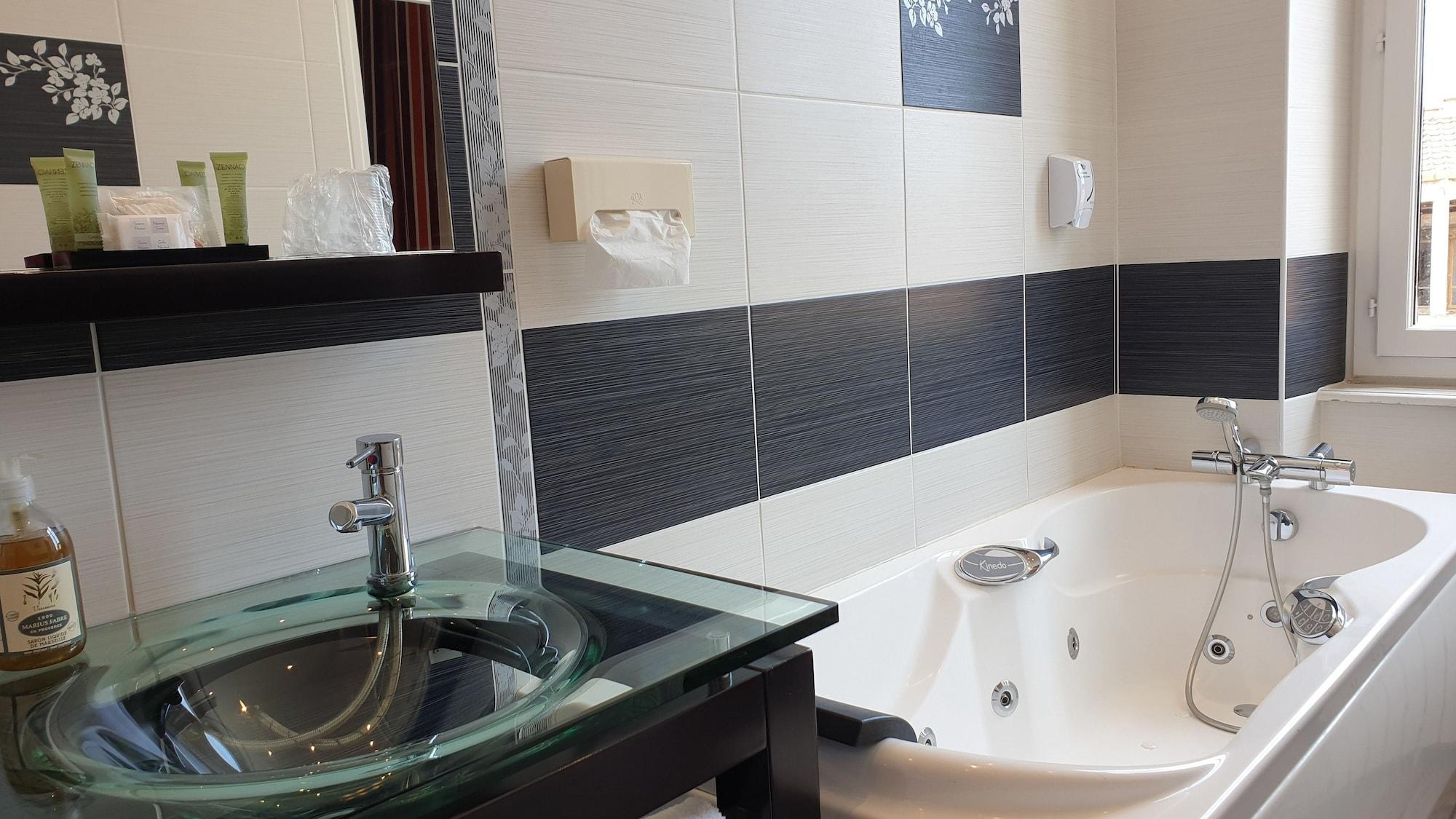 Hôtel La Residence Boutique hôtel pour un week end à Narbonne by null