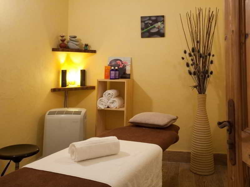 Grandes Rousses Hotel & Spa Alpe d'Huez by null