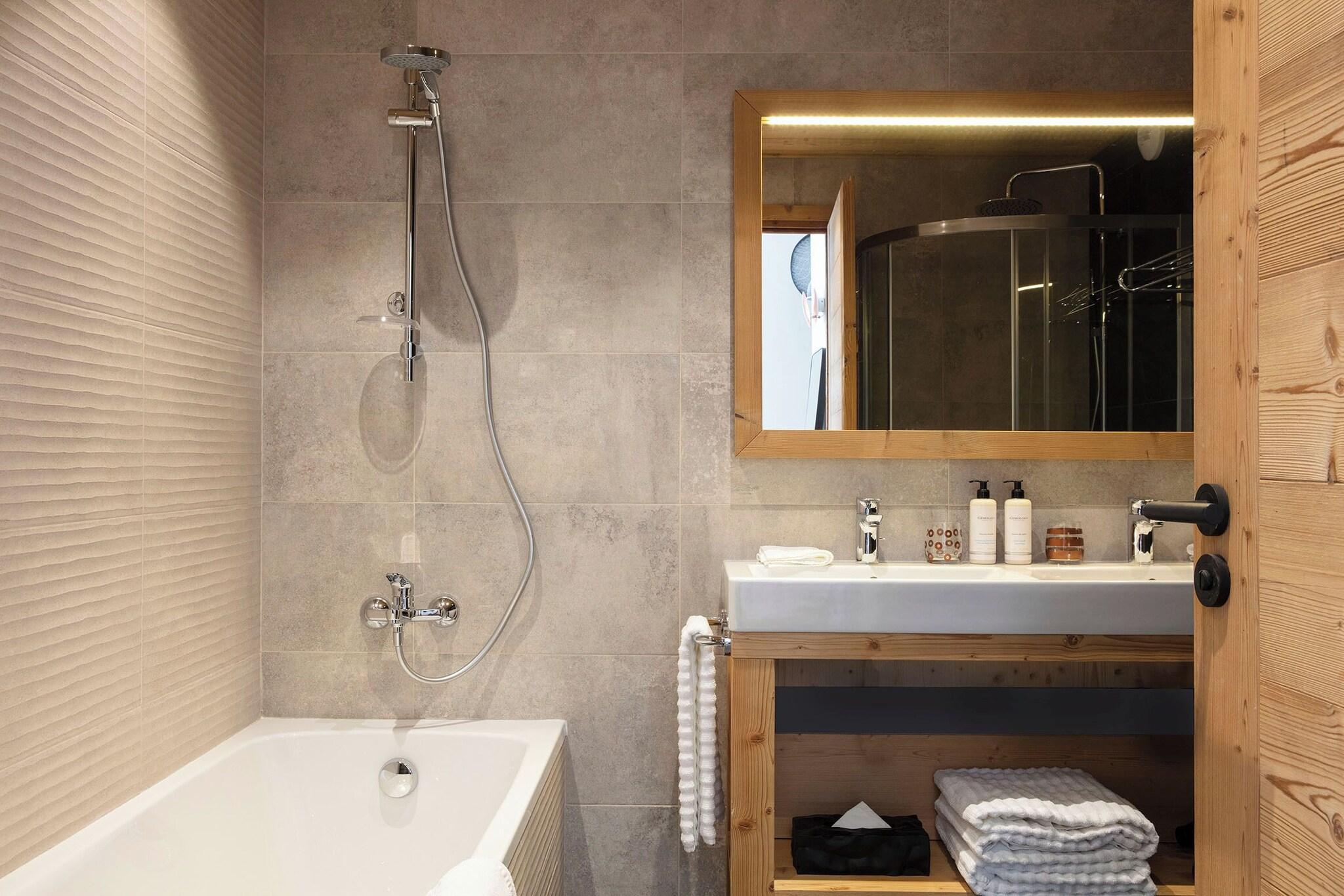 Grandes Rousses Hotel & Spa Alpe d'Huez by null