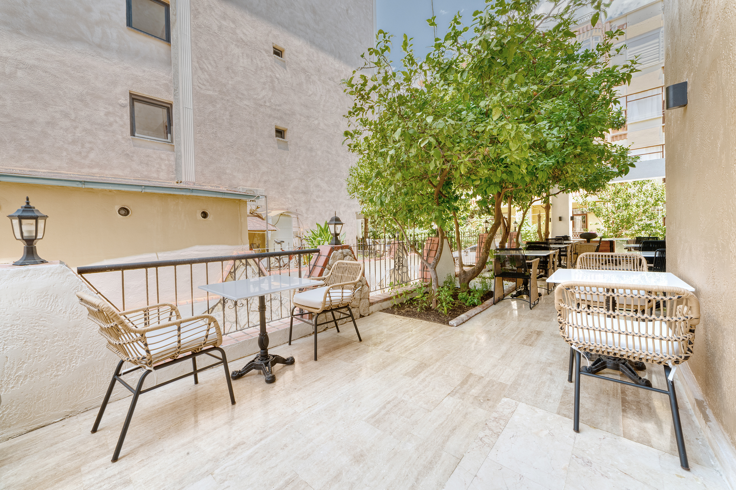 Hildegard Hotel