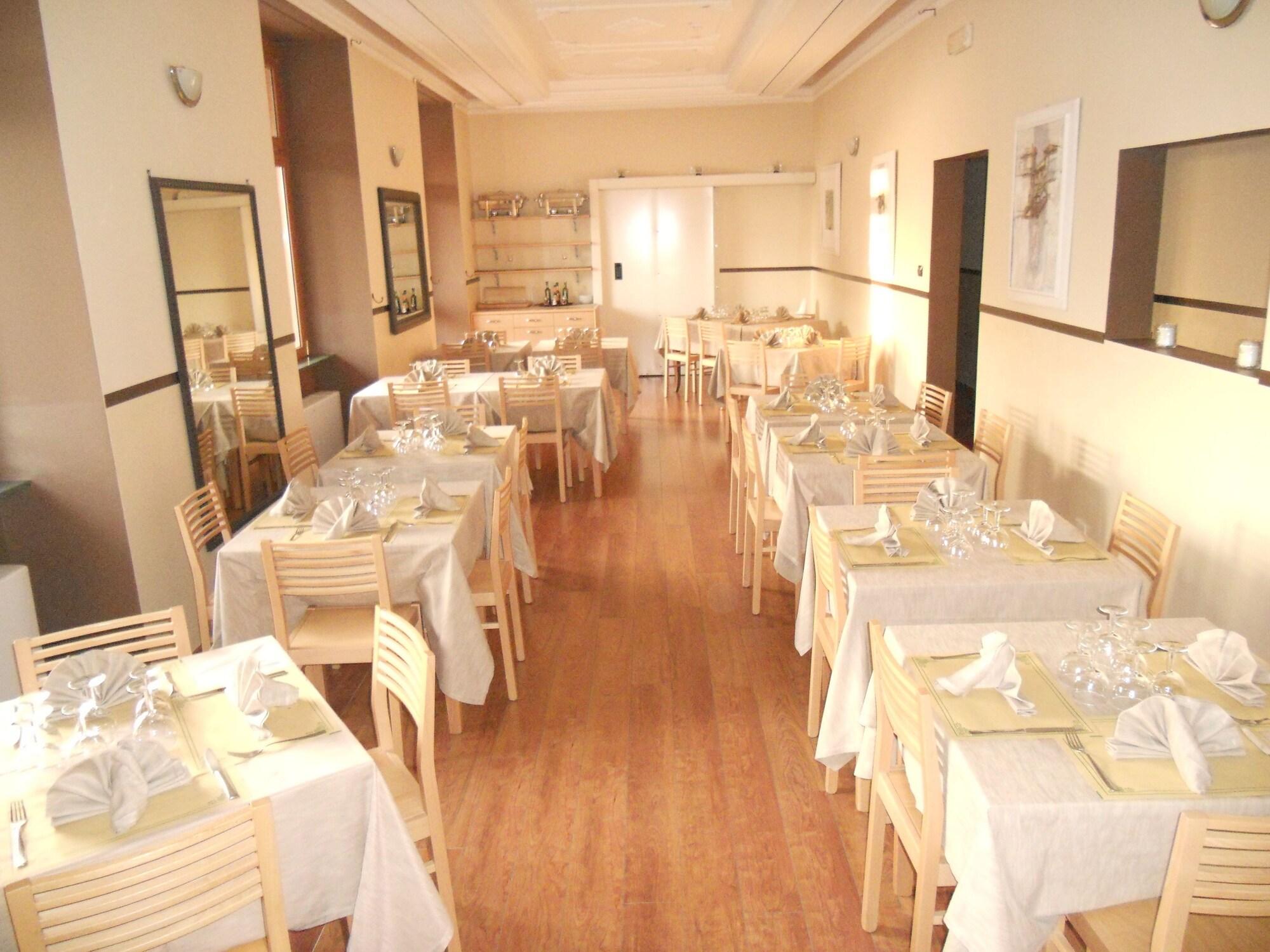 Hotel Vista Lago