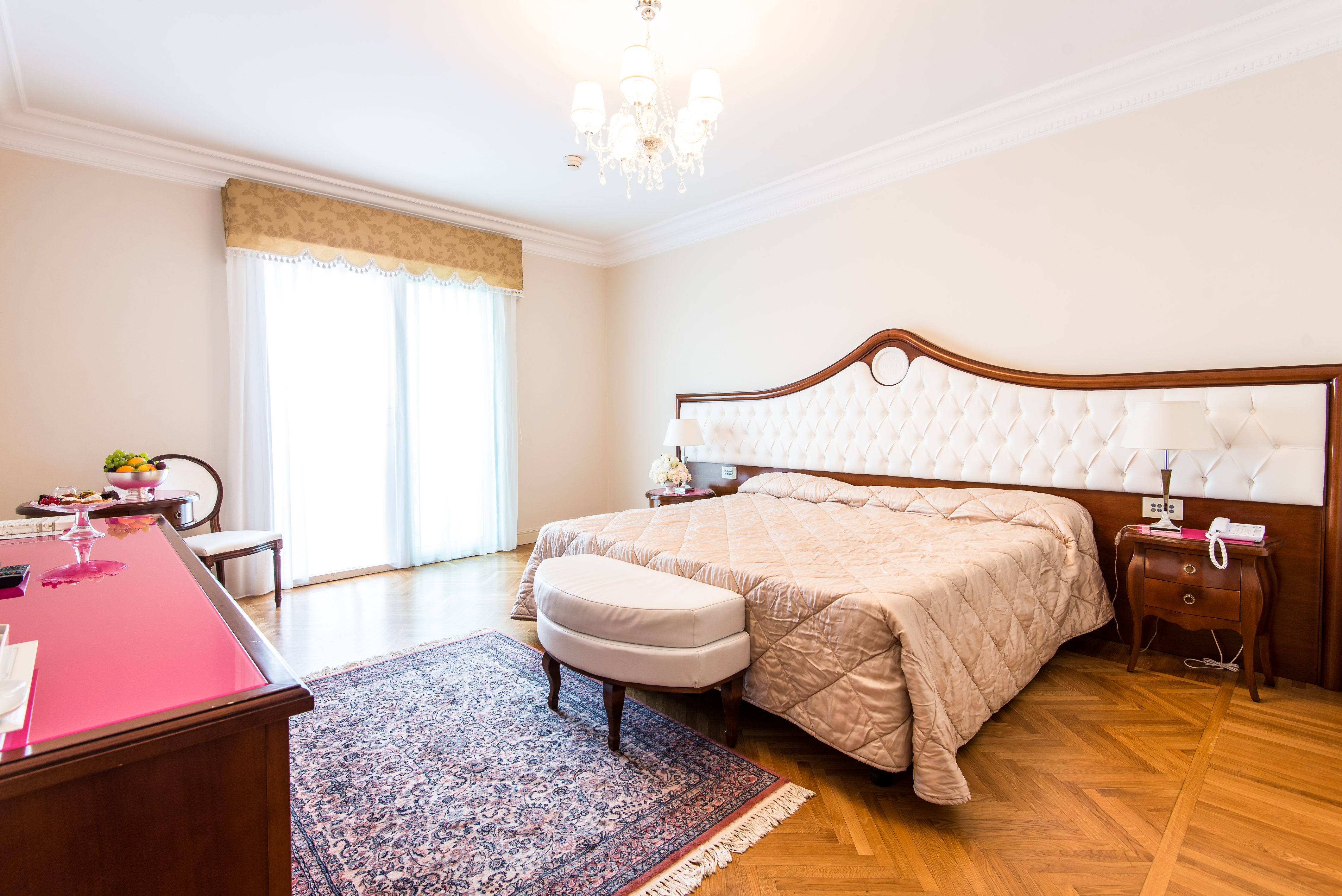 Room, deluxe
