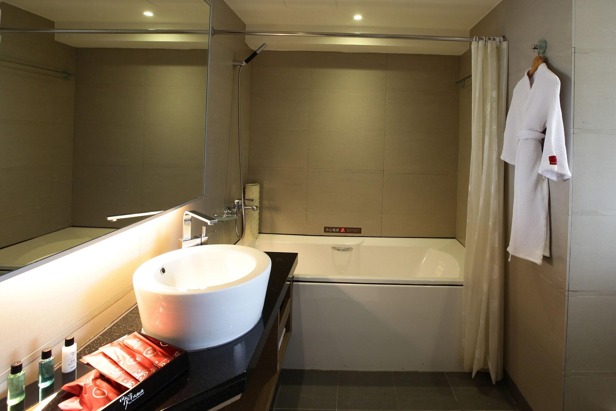 Sun Moon Lake Hotel by null