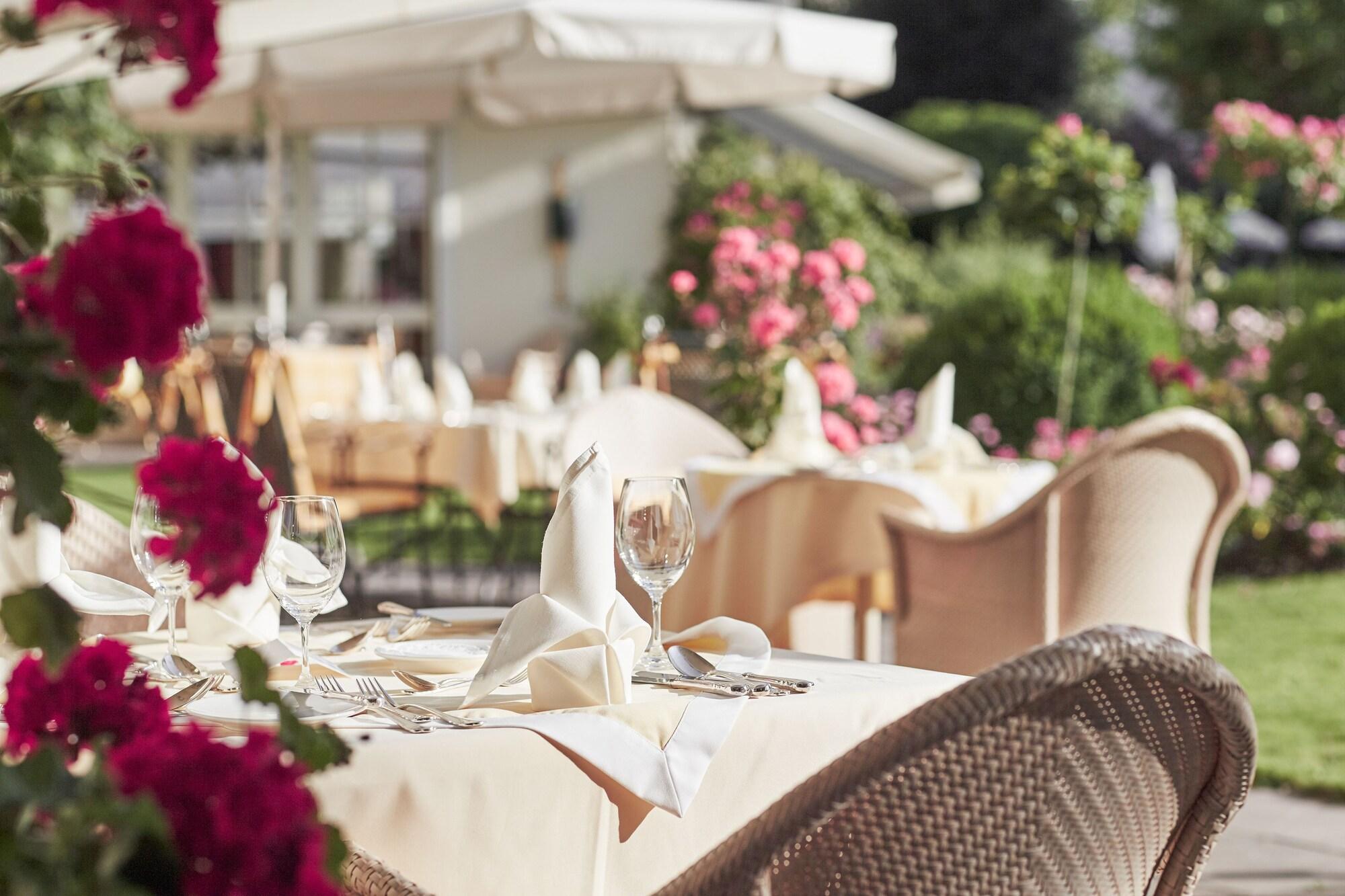 Hotel Salzburgerhof by null