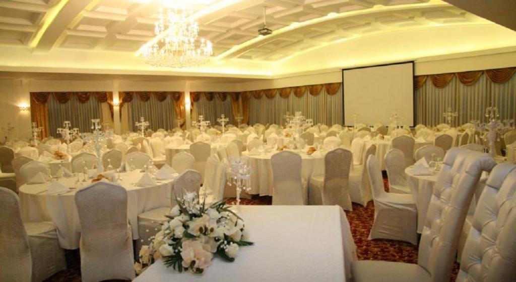 Asrin Park Hotel & Spa