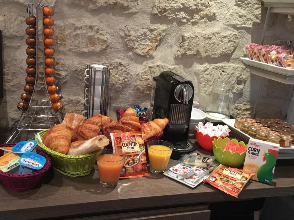 Hôtel Notre Dame Maitre Albert Paris by null