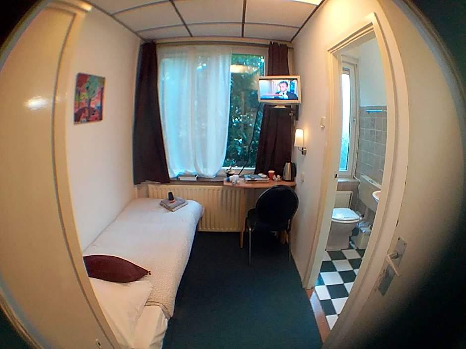 Baan Hotel