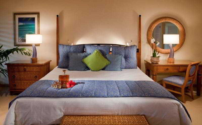 Curtain Bluff by null