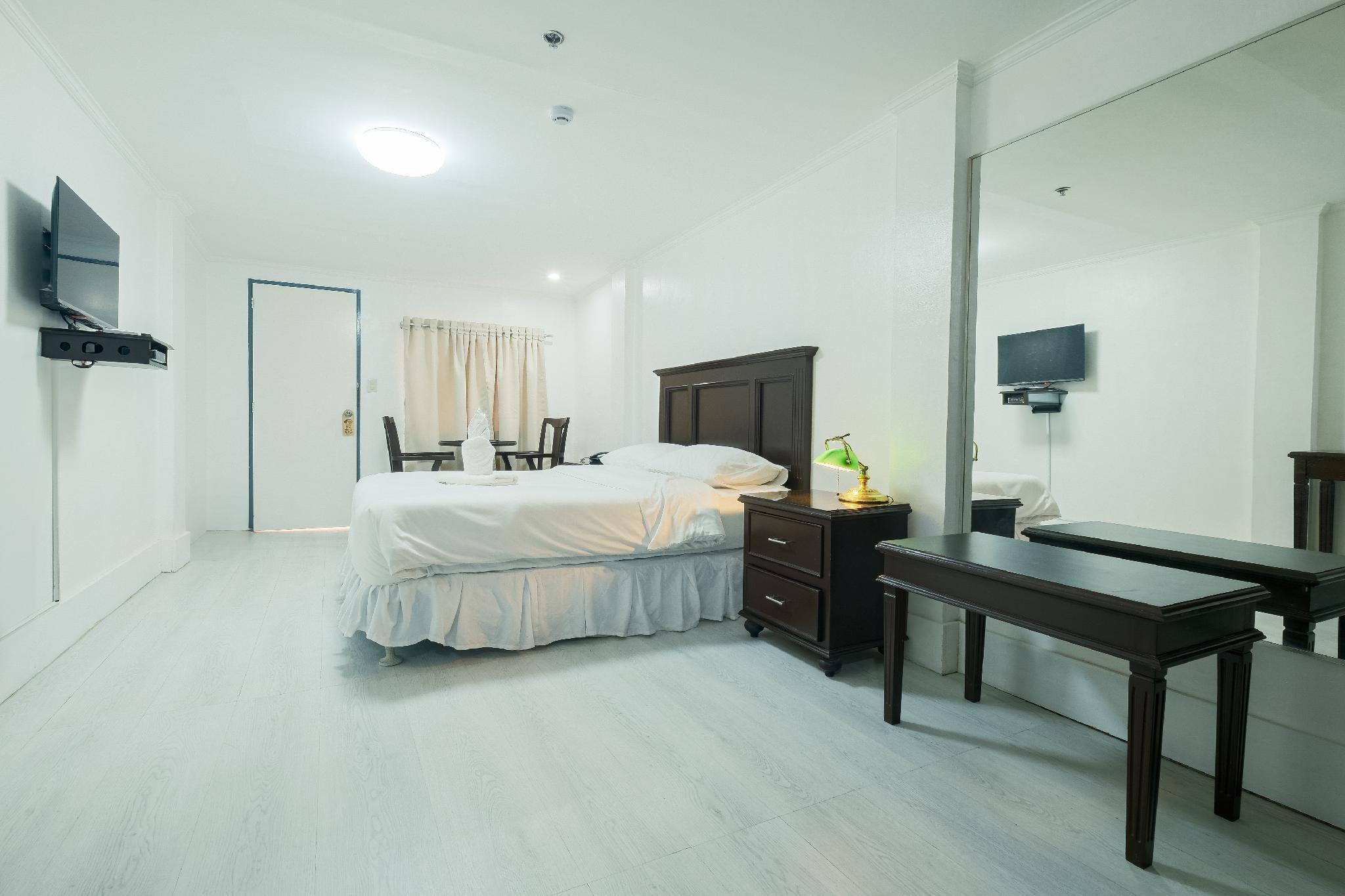 Orchid Inn Resort