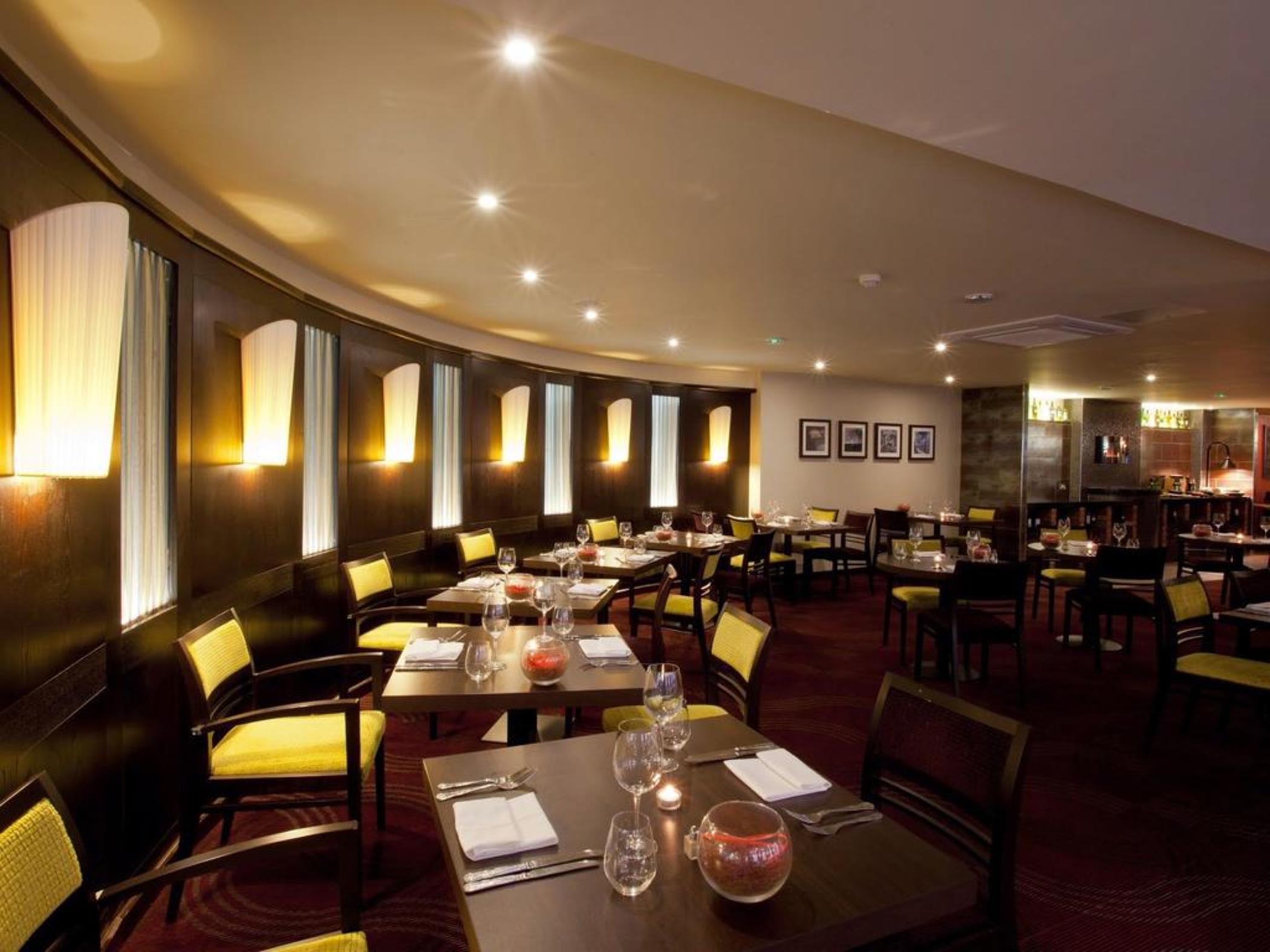 Gloucester Robinswood Hotel