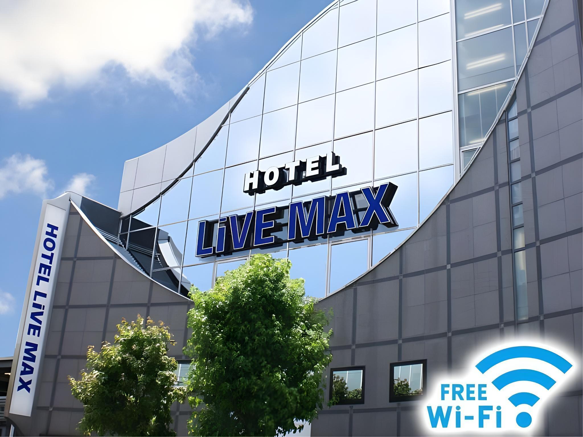 Hotel Livemax Esaka