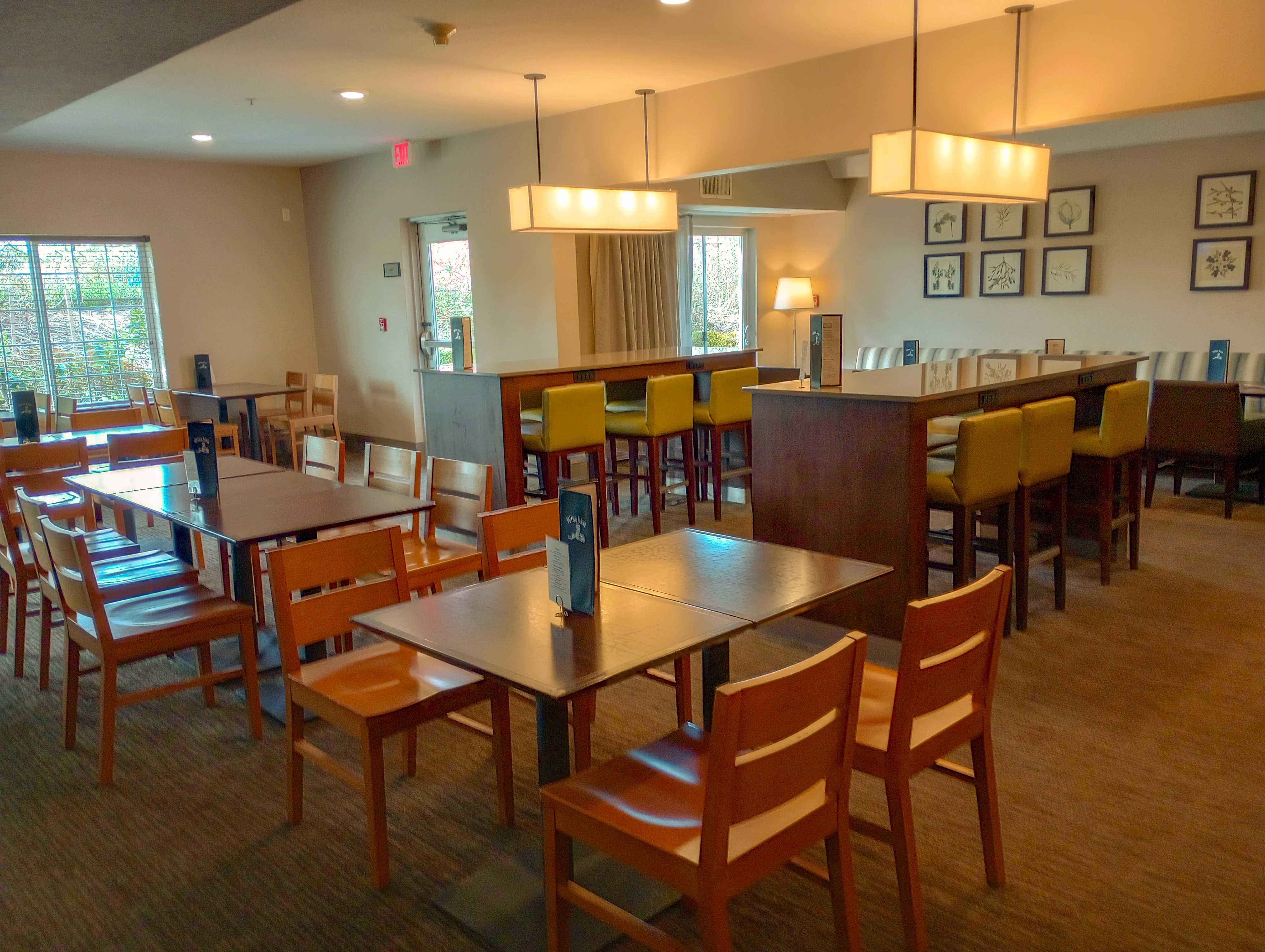 Country InnSuites Portland InternationalAirport Or