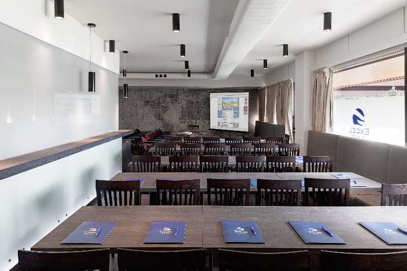 Excel Milano 3 - attēls