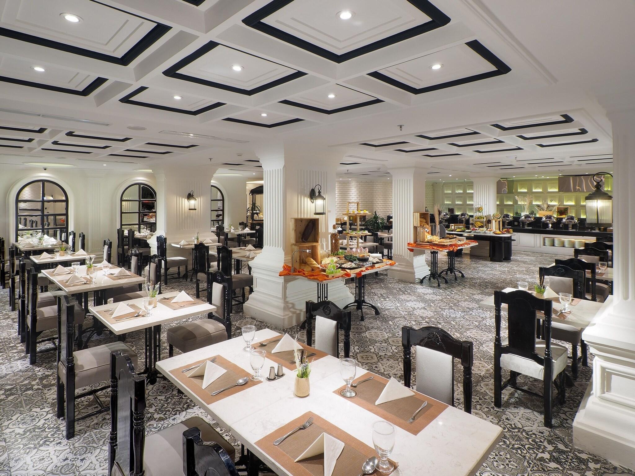 Hotel Polonia Medan Managed by Topotels