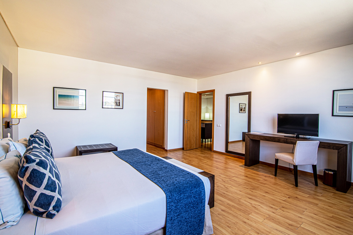 Afrin Prestige by null