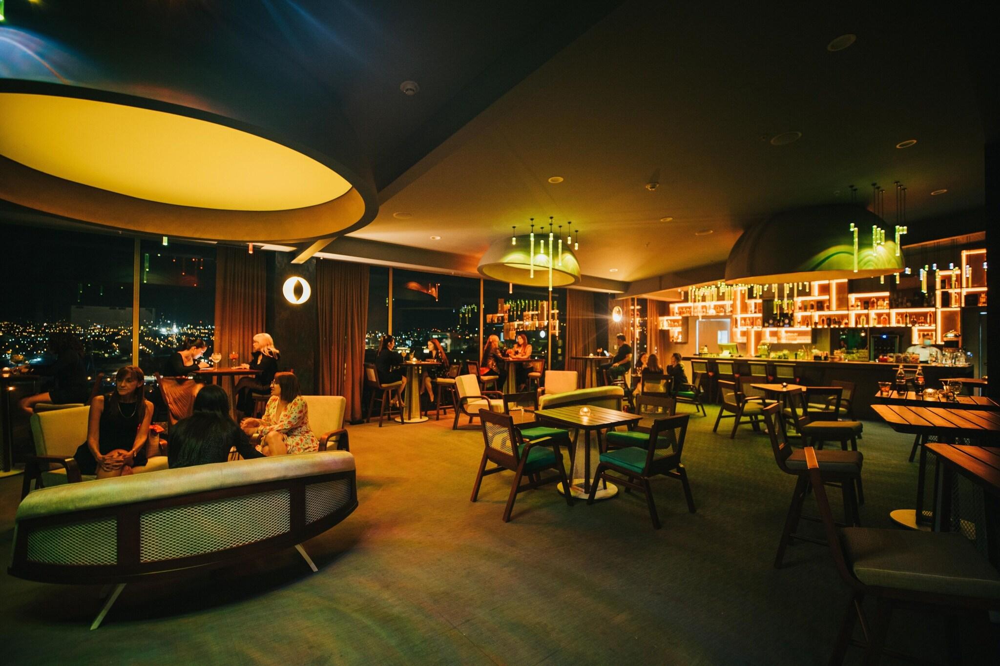 Sheraton Hotel • Escazú by null