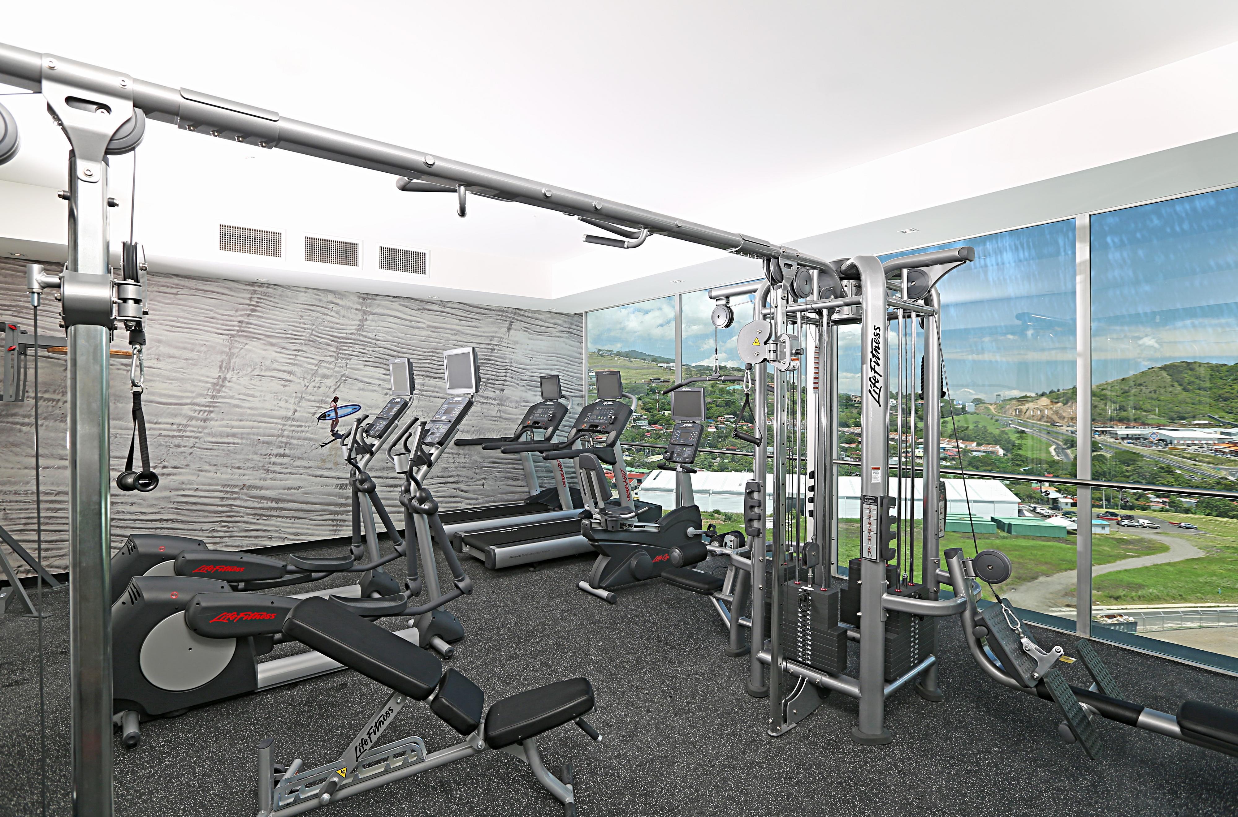 Sheraton Hotel • Escazú by null