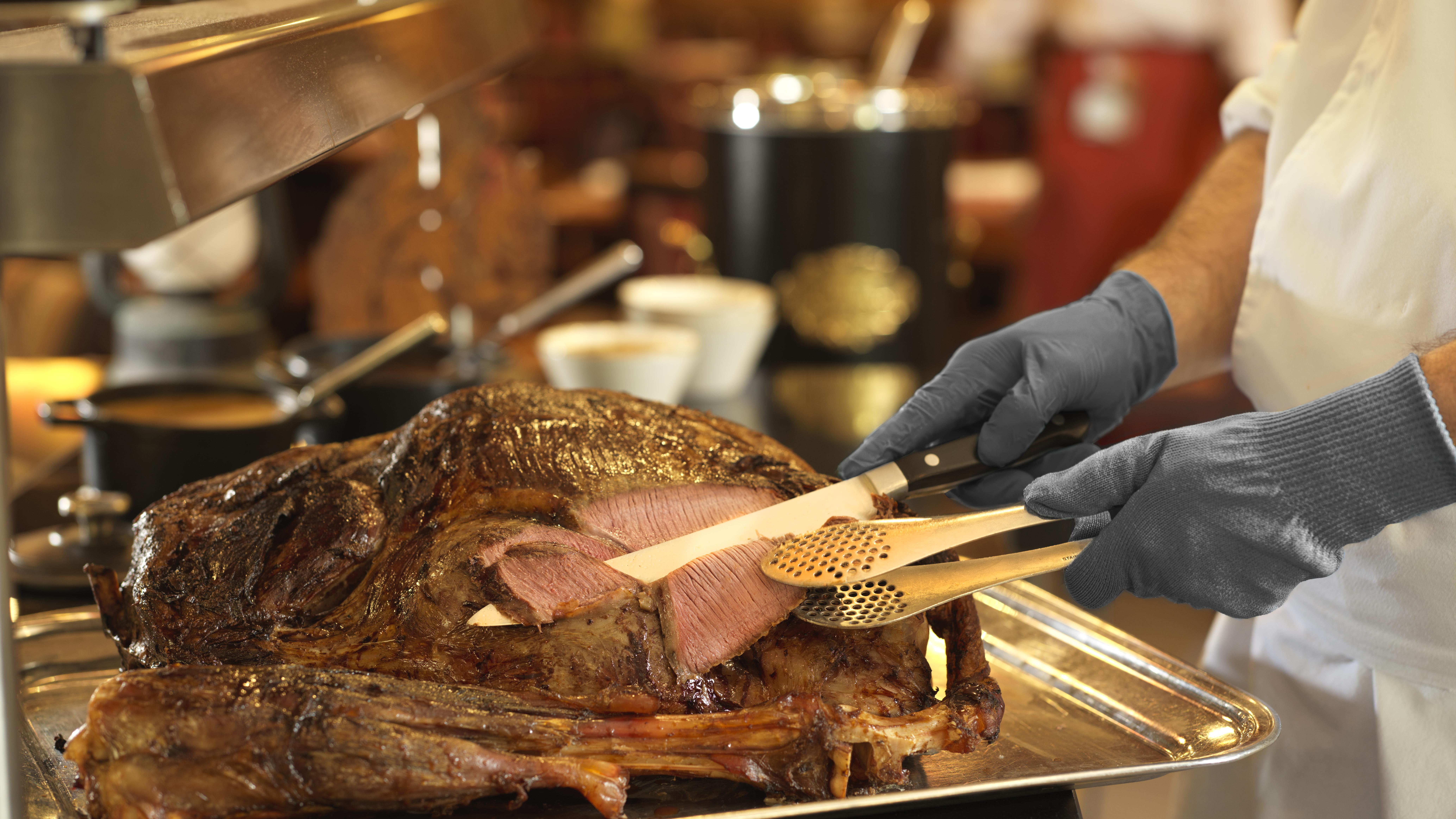 Disney Sequoia Lodge + Tickets