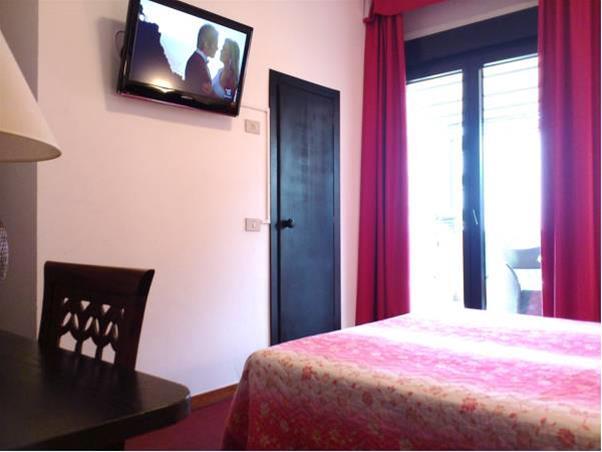 Hotel Memory - фото