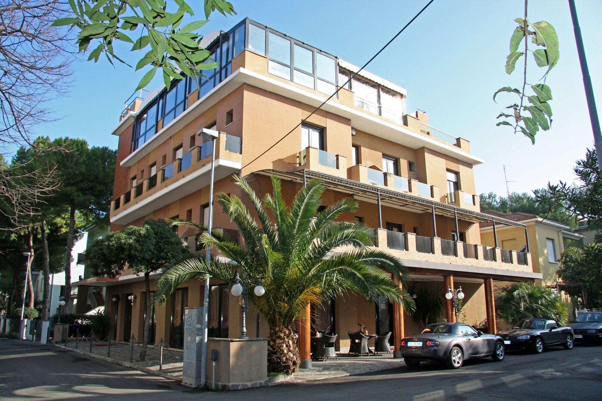 Hotel Memory - фото