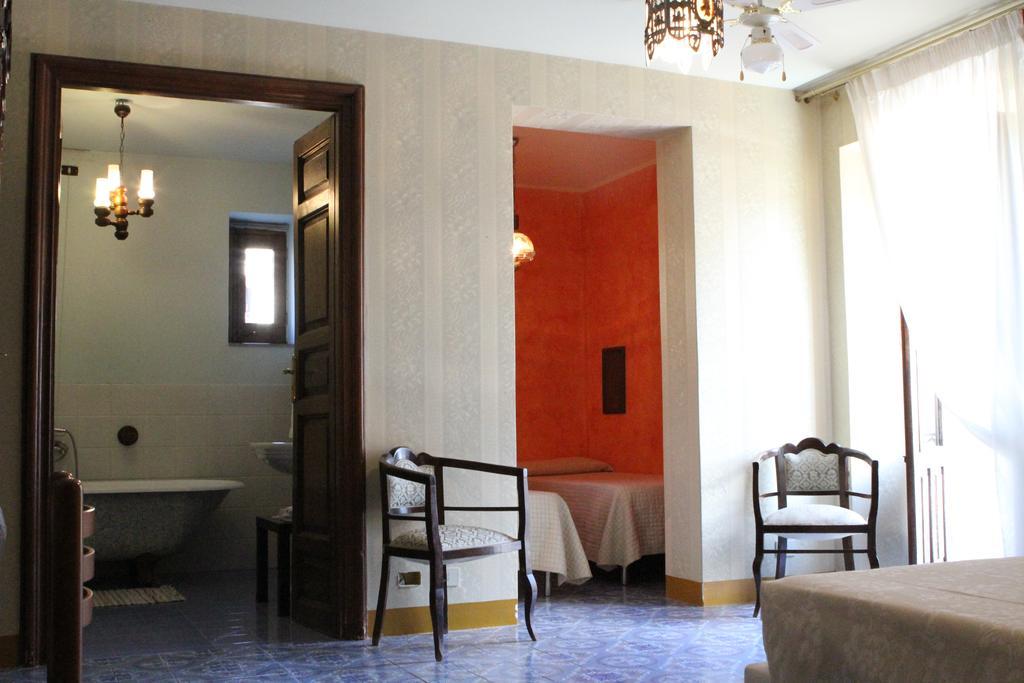 Casale Villa Rainò by null