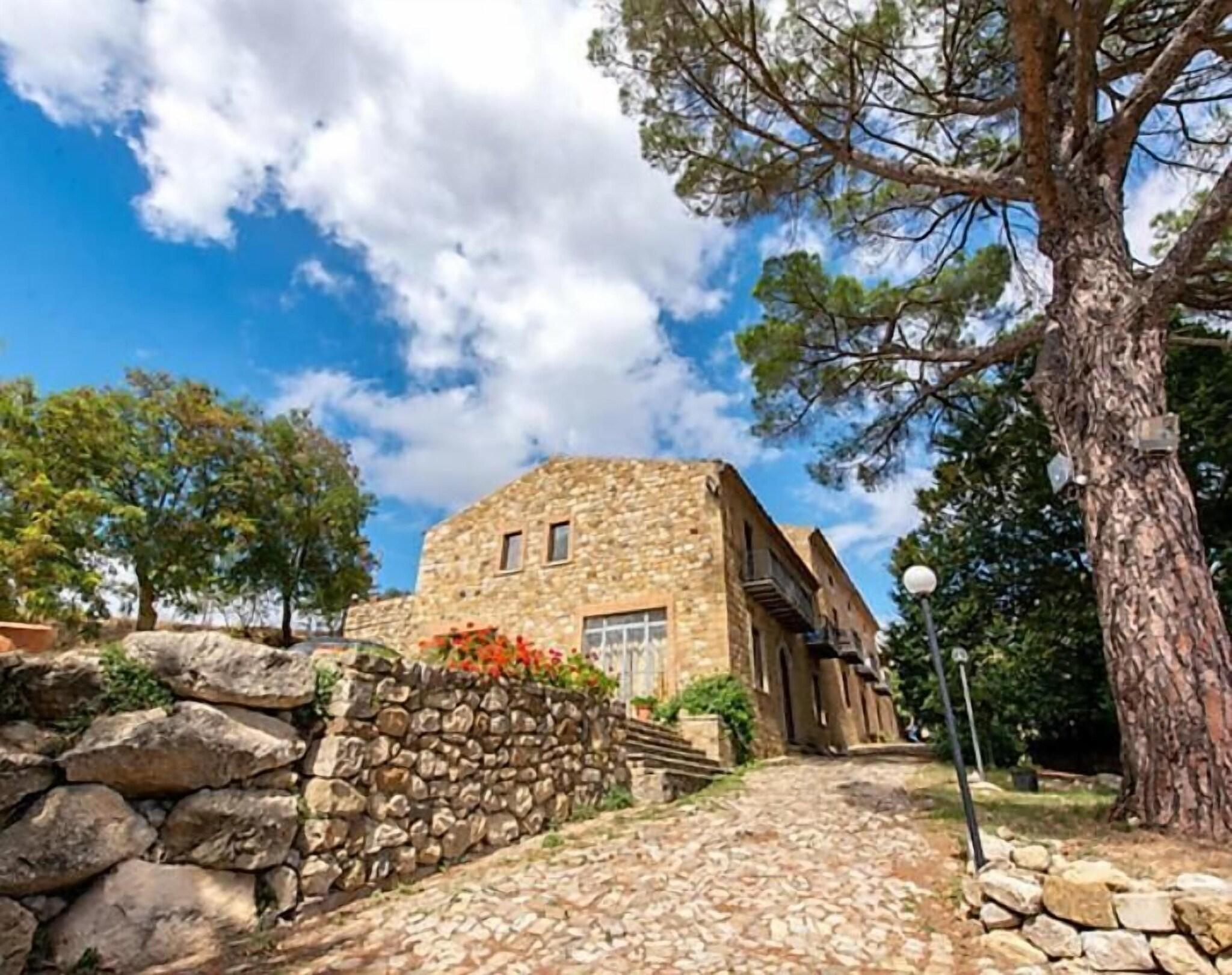 Casale Villa Rainò by null