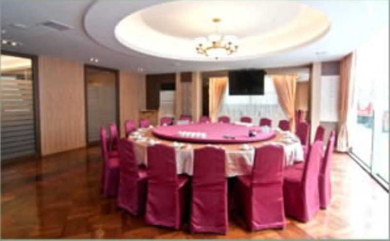 Ever Delightful Business Hotel