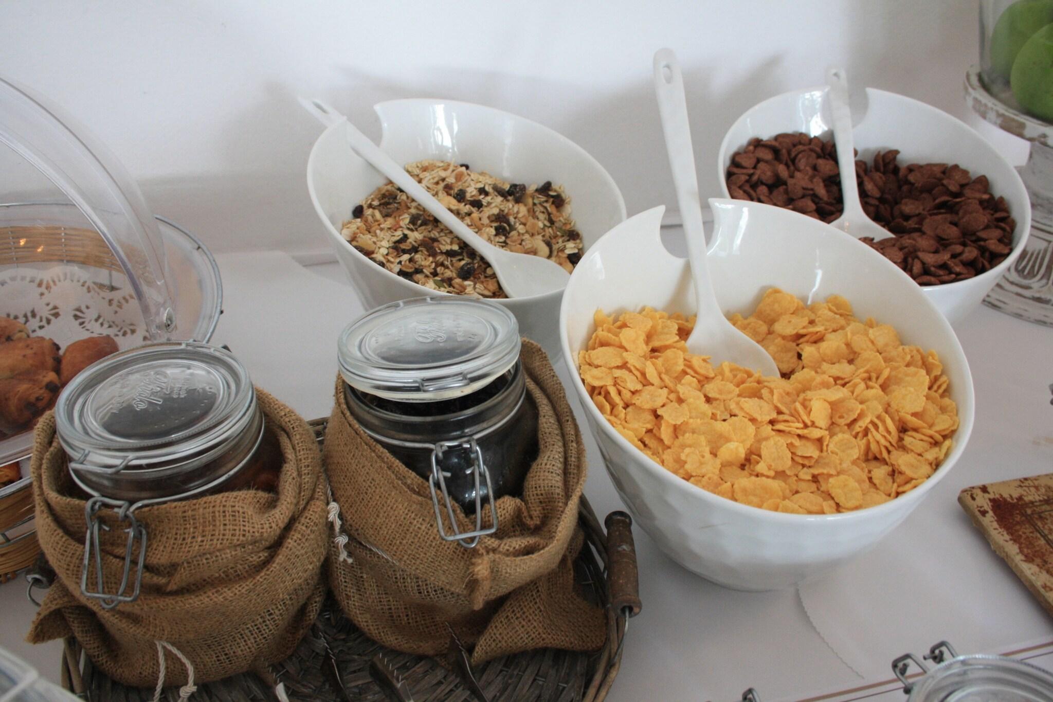 Paros Palace suites by null