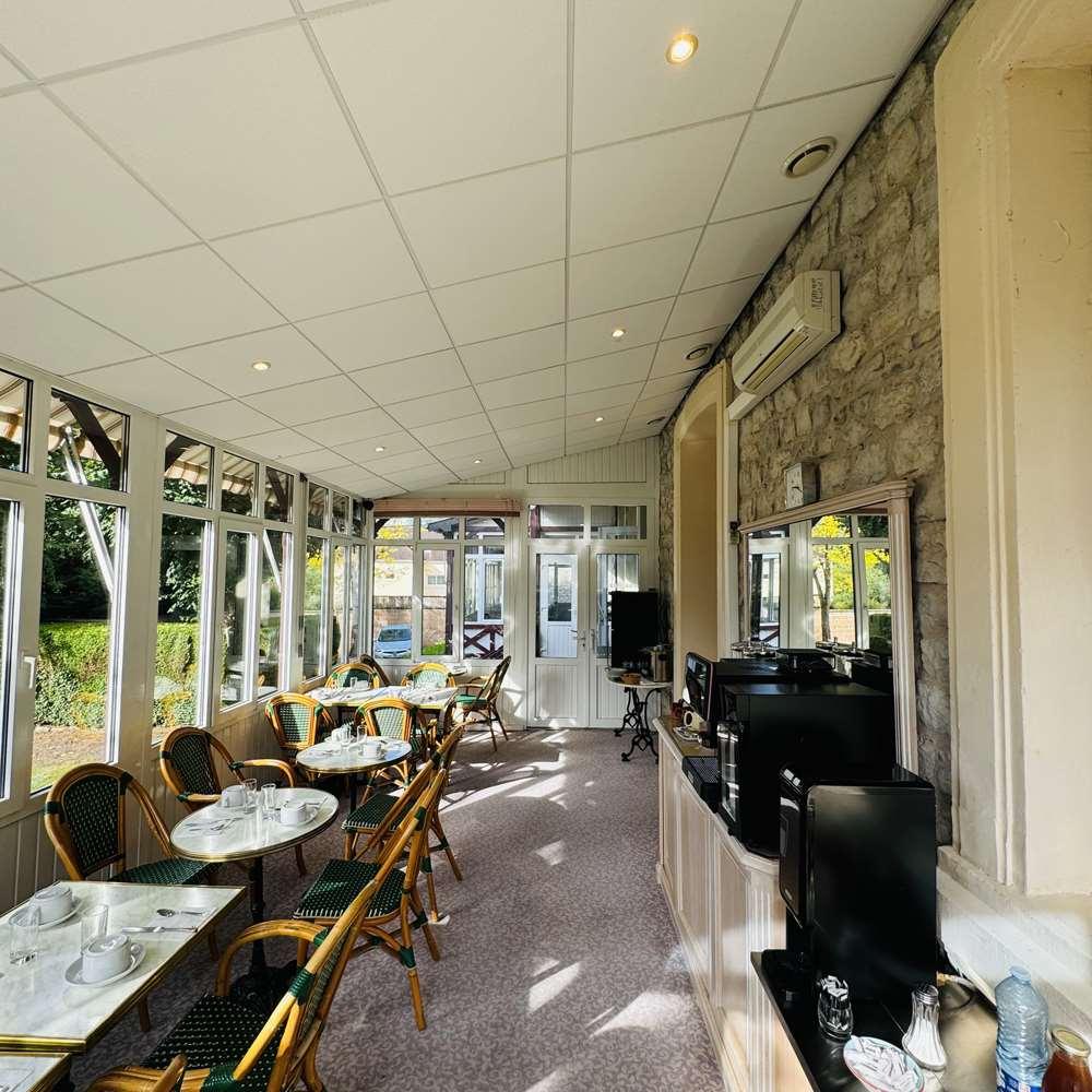 Nouvel Hotel