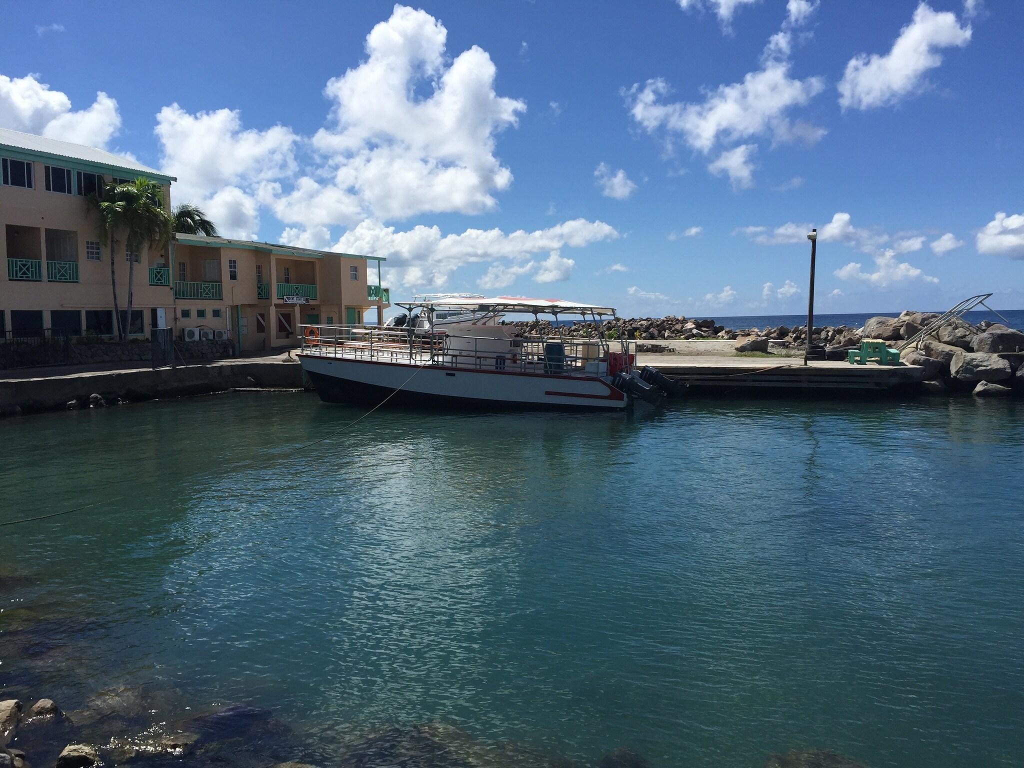 Bird Rock Beach Hotel by null