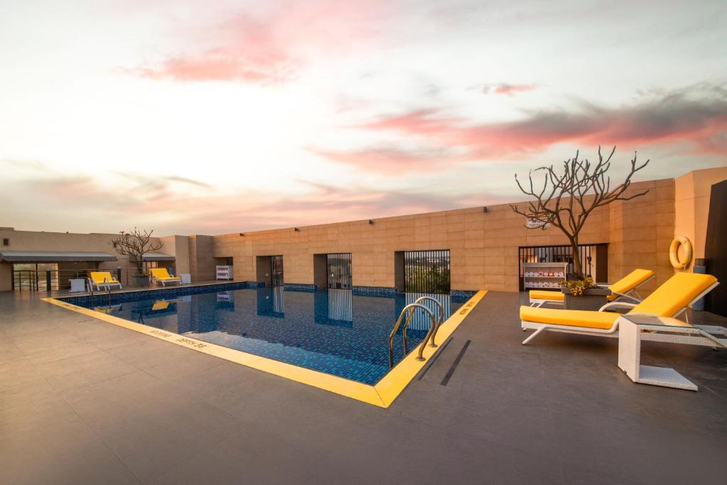 Marigold Hotel by null