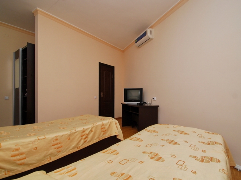 Rohat Mirobod (ex. Rovshan Hotel) by null