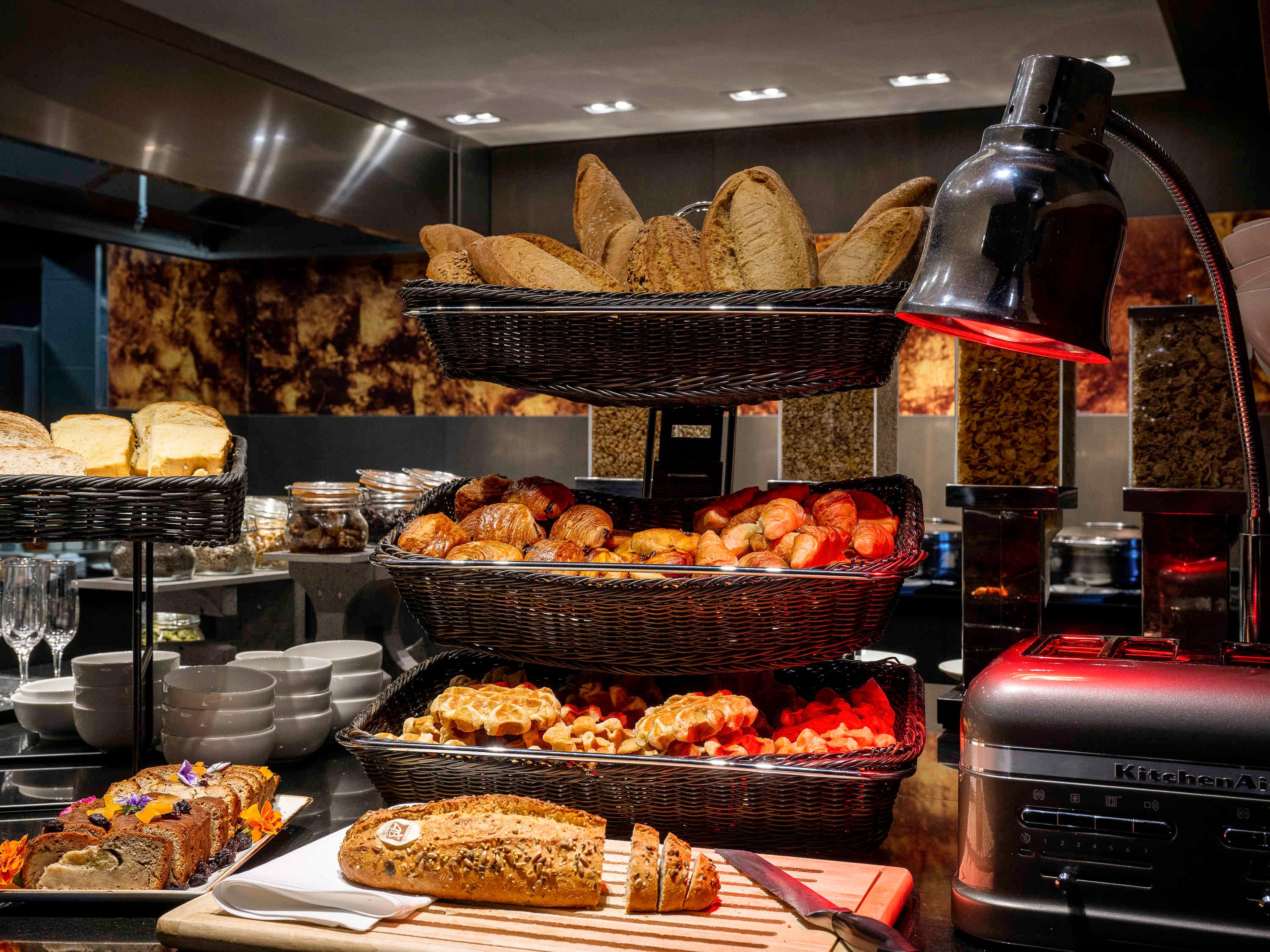 Pullman Brussels Centre Midi by null