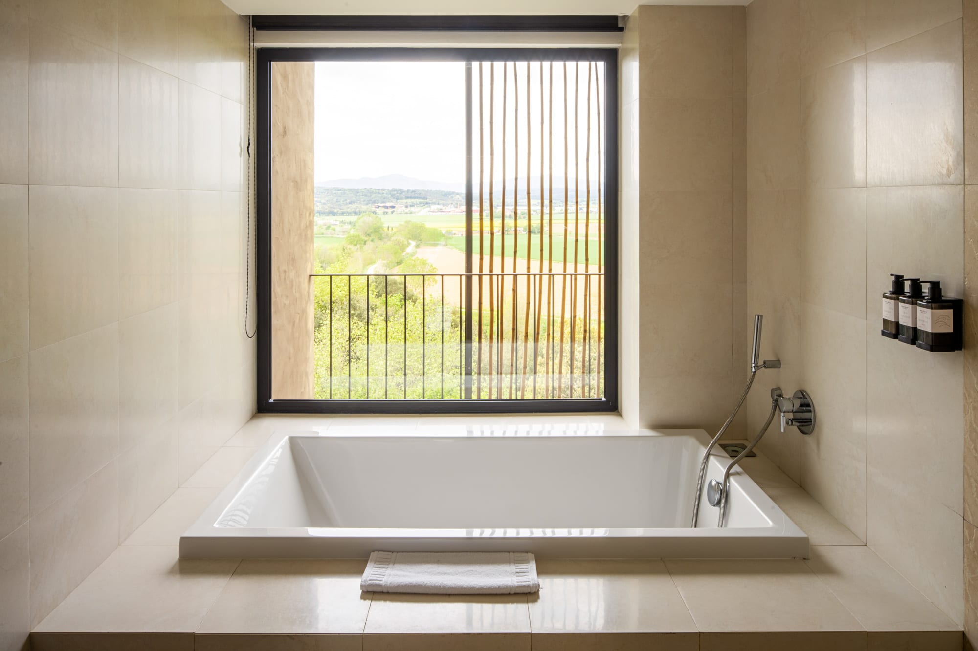 Castell d'Empordà by null