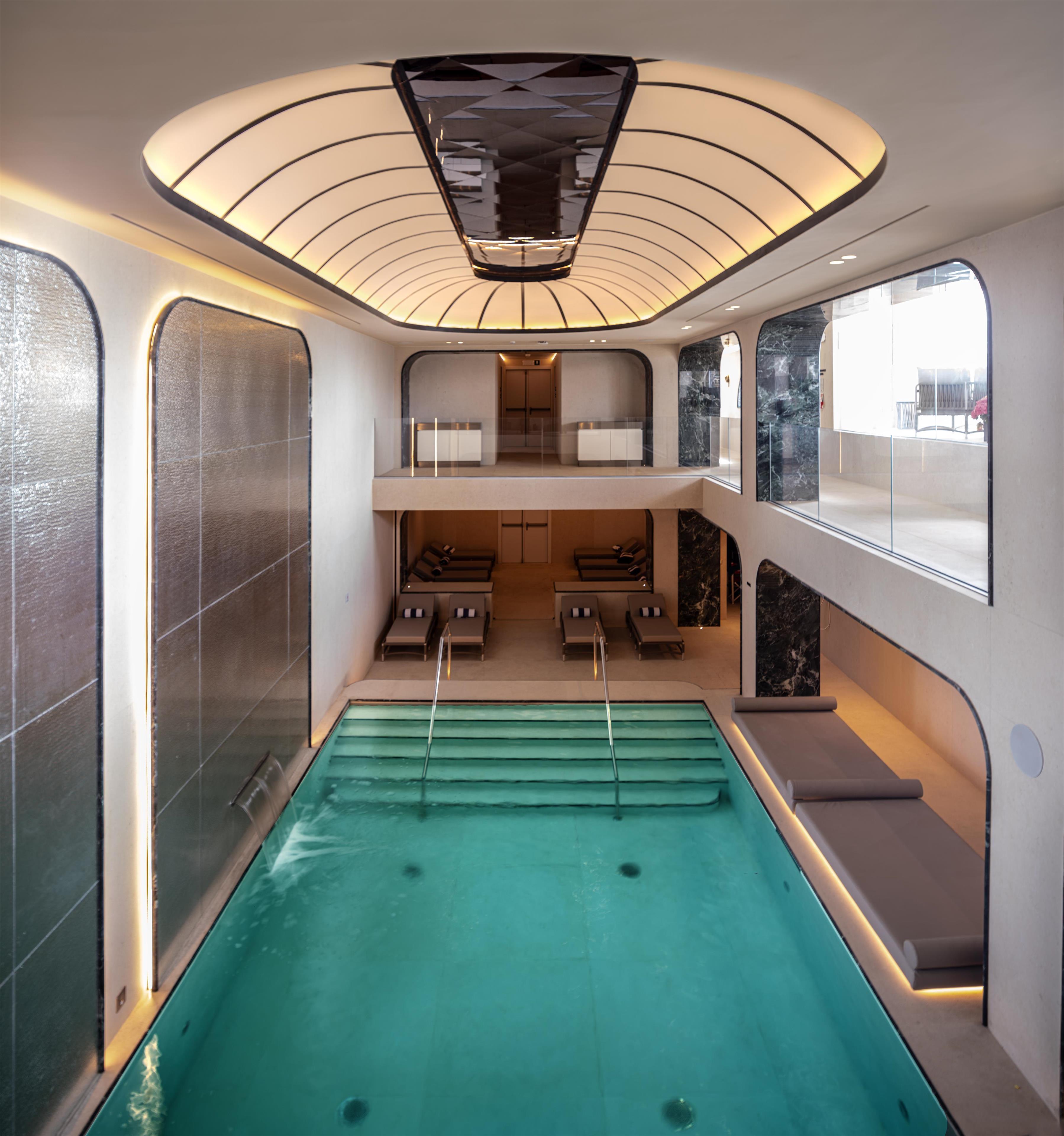 Excelsior Palace Hotel by null