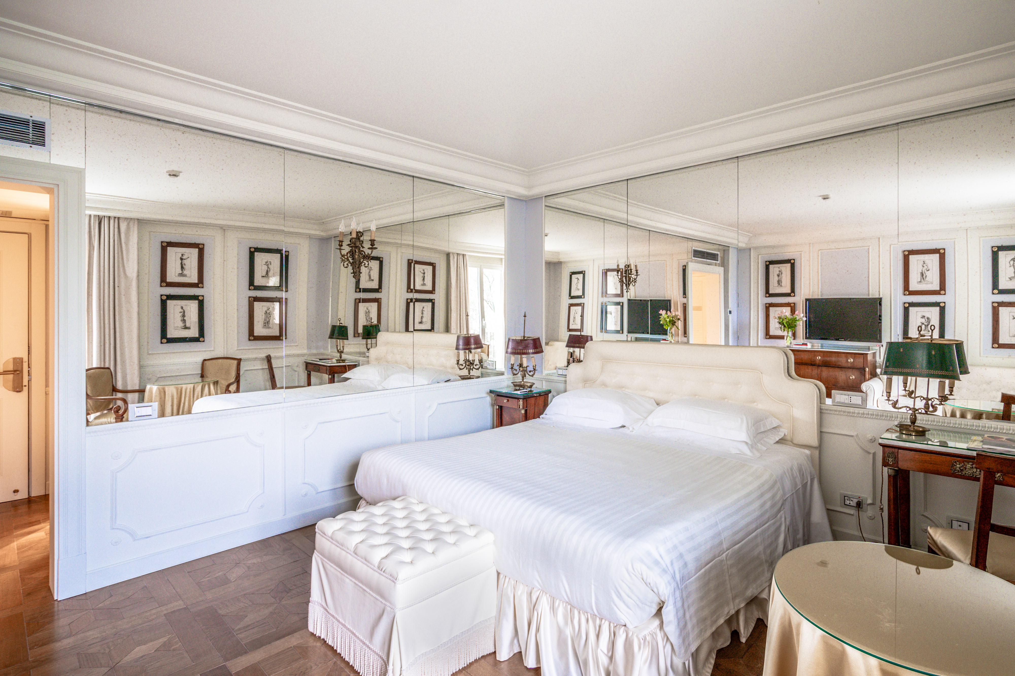 Excelsior Palace Hotel by null