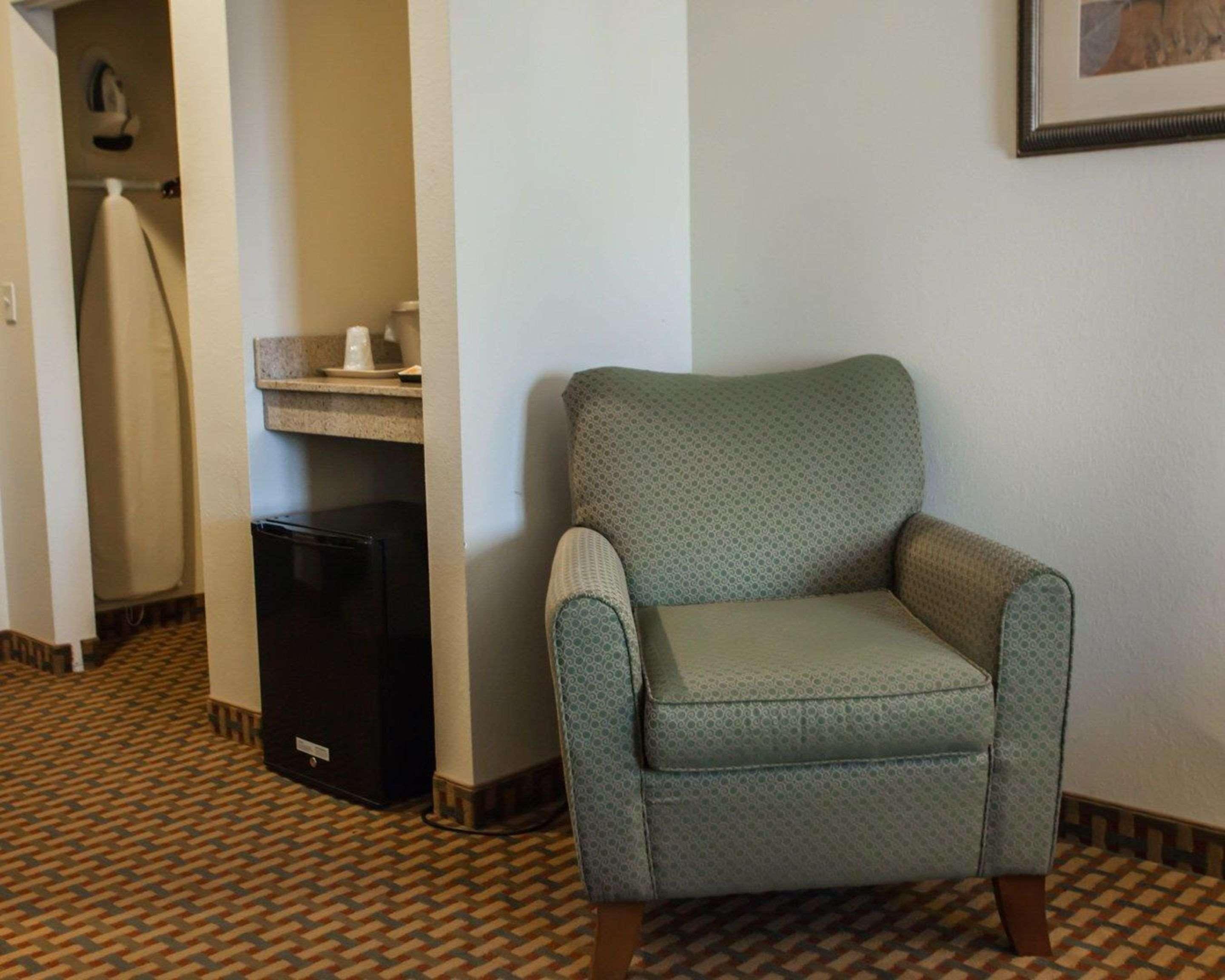 Comfort Inn & Suites Harrisonville