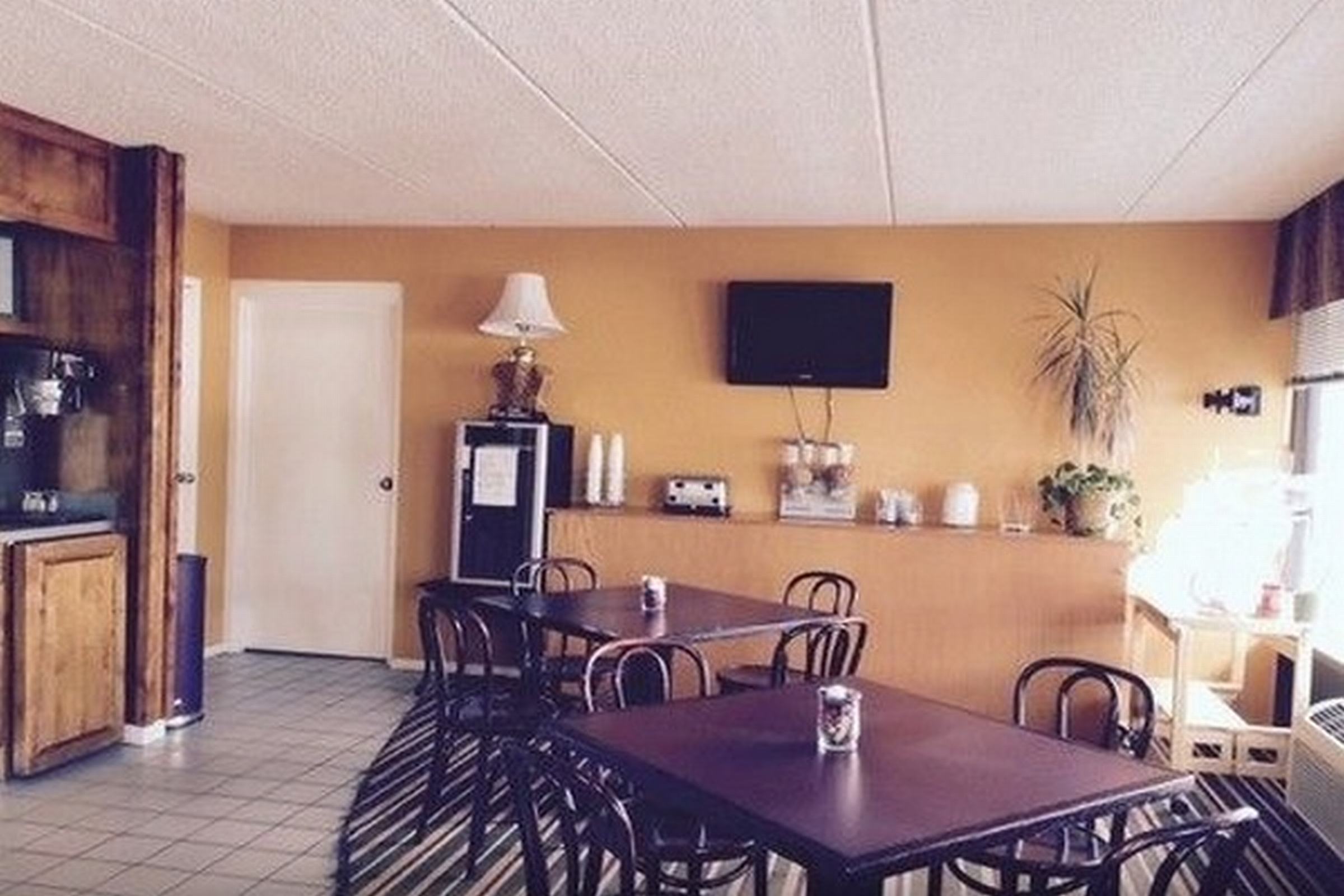 Quality Inn Forest City