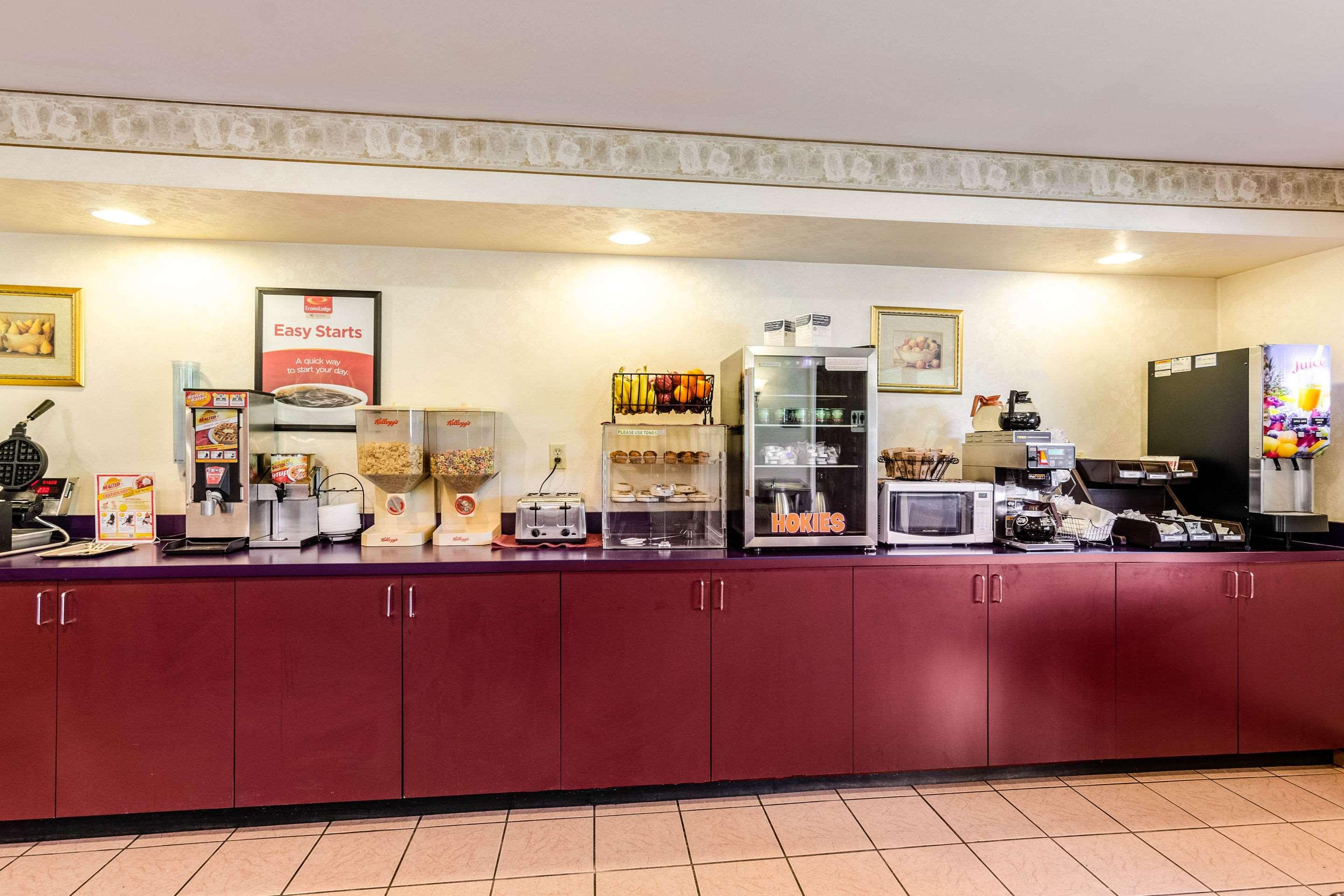 Econo Lodge Christiansburg-Blacksburg I-81