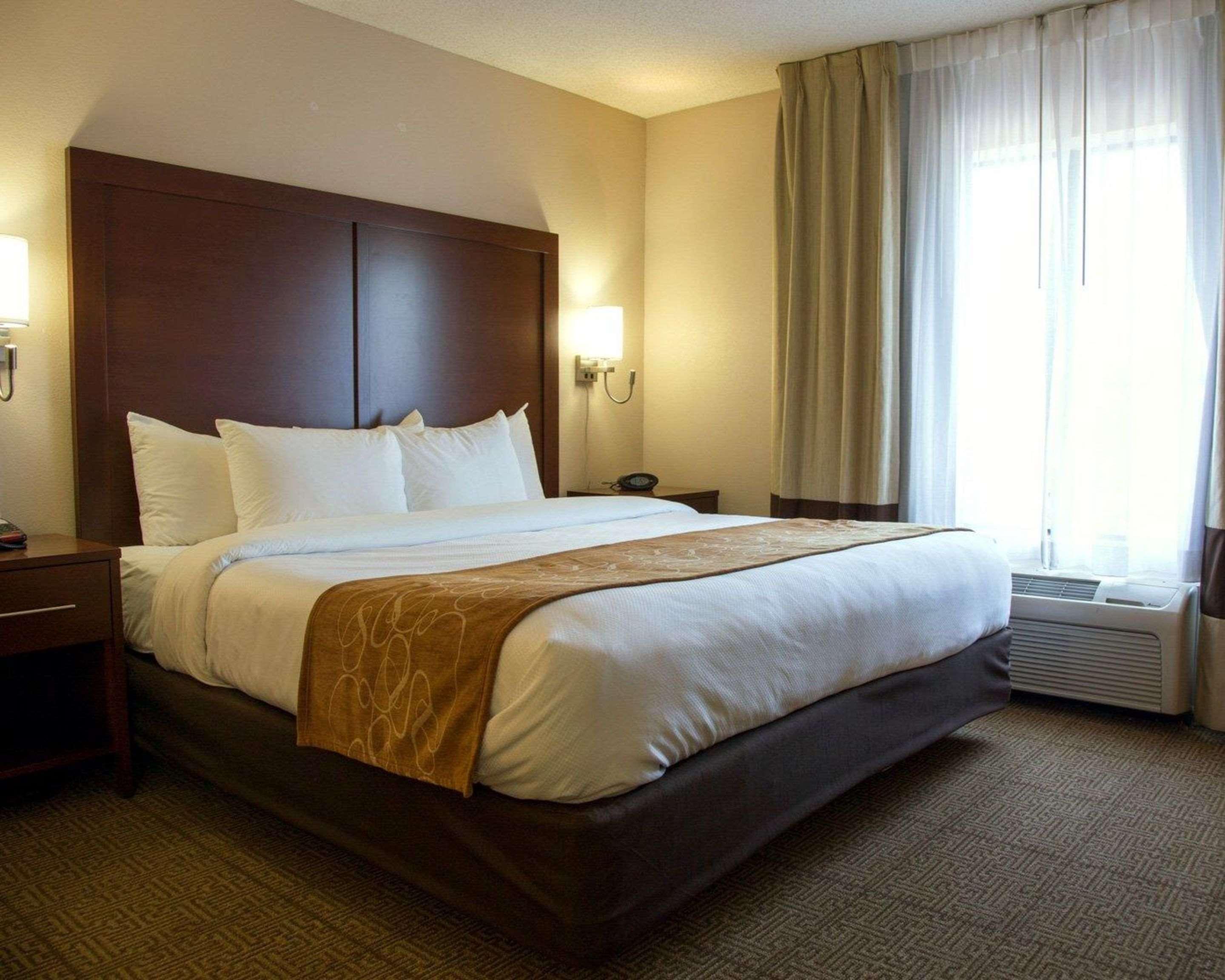 Comfort Suites Fultondale I-65 Near I-22