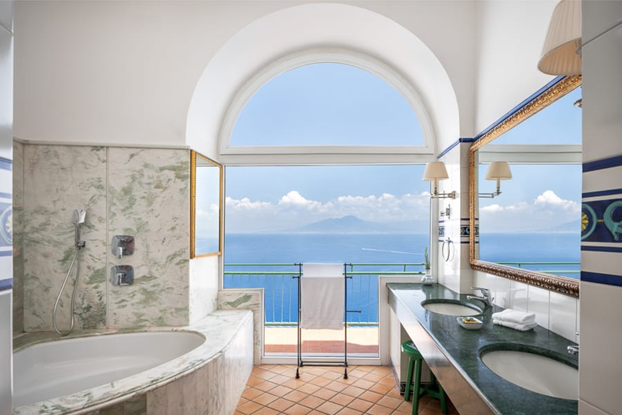 Hotel Caesar Augustus by null