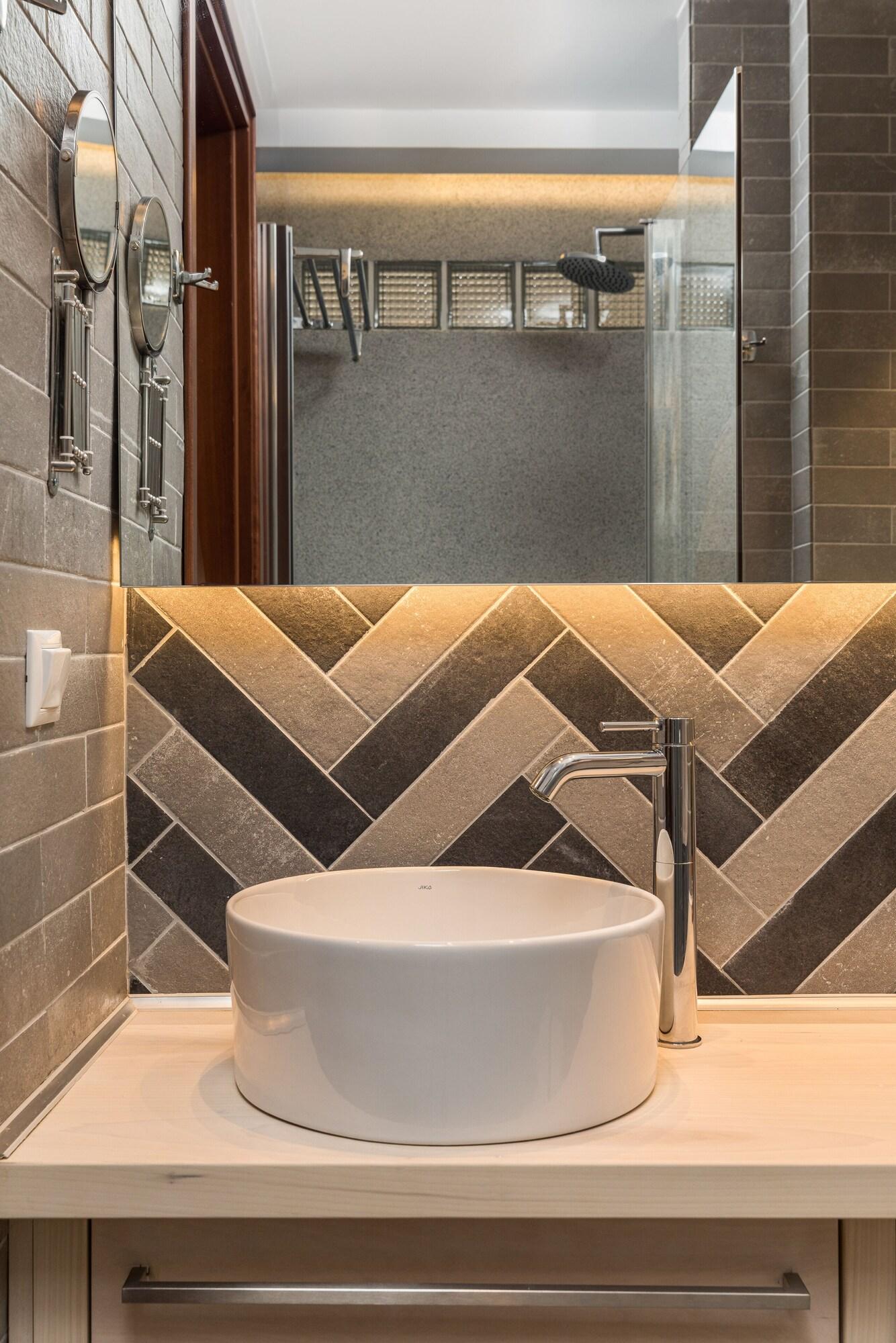 Eliza Hotel By Panel Hospitality