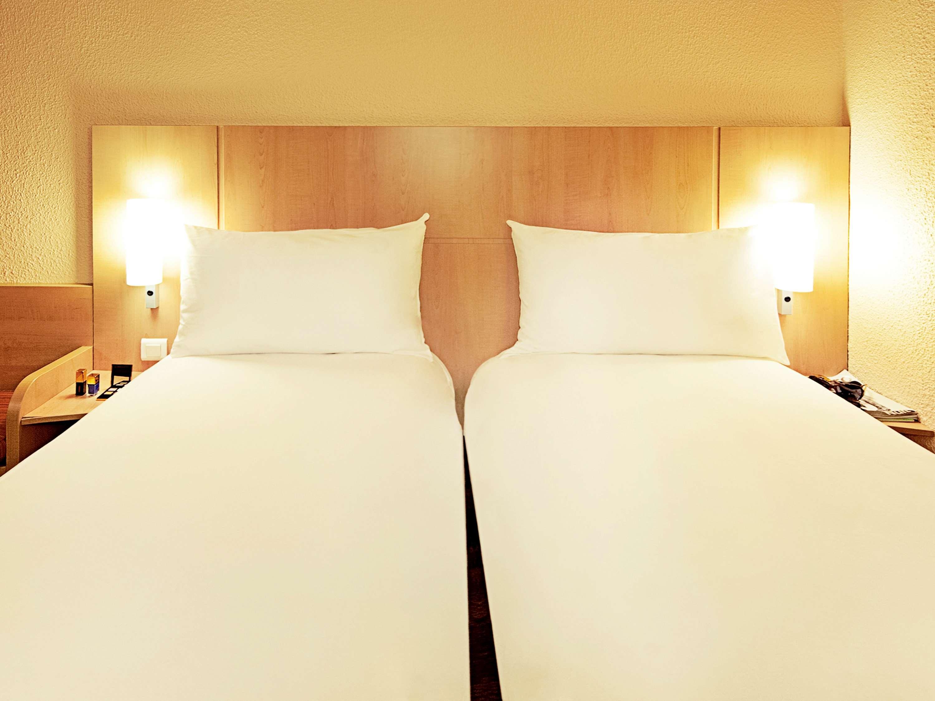 Chambre avec 2 lits
